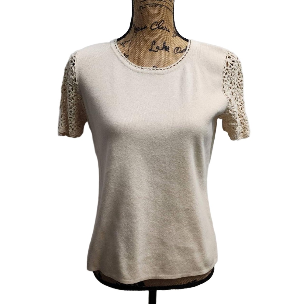 Designers Originals Top Womens Size Large Beige Short Sleeve Crochet Sleeves